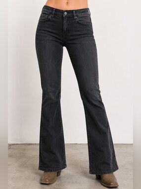 Kimes Ranch Betty Black Wash Bootcut Jeans Size 6 34” Inseam USA